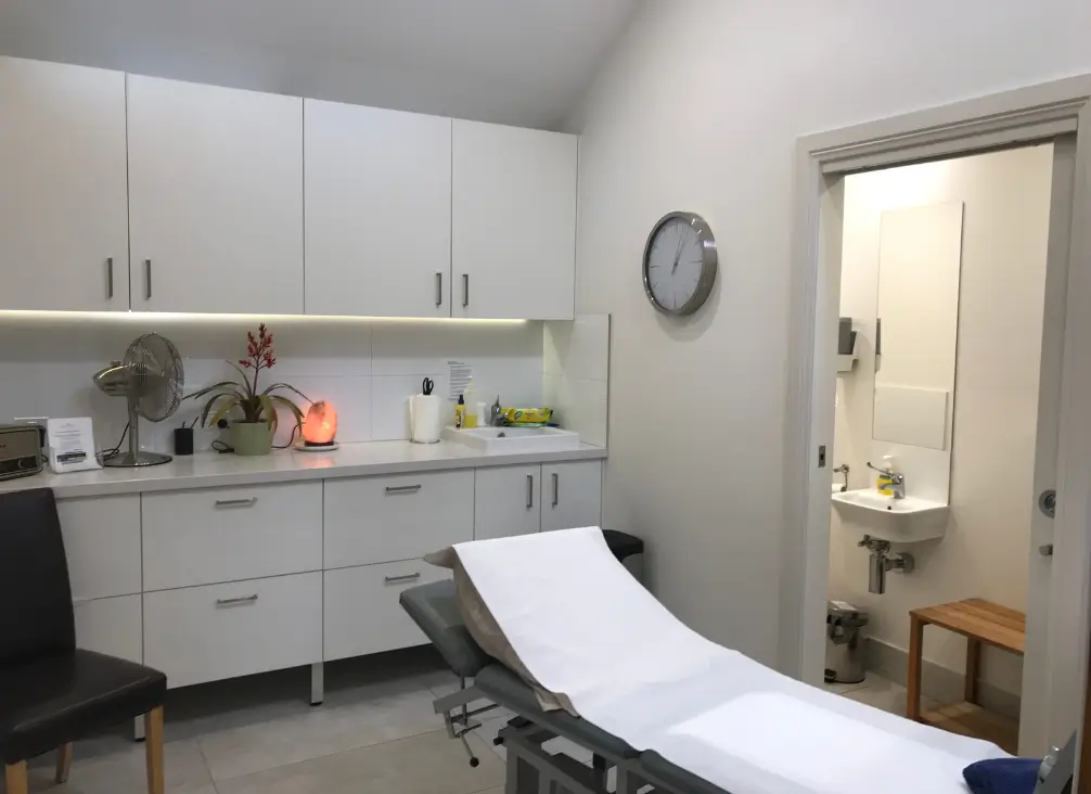 Closed colonic hydrotherapy treatment room in Brunswick Melbourne