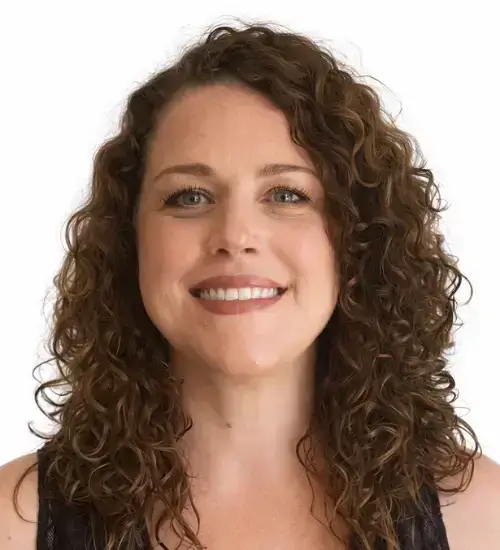 Karen Prus, Colonic Hydrotherapist in Melbourne providing professional closed-system colonic hydrotherapy